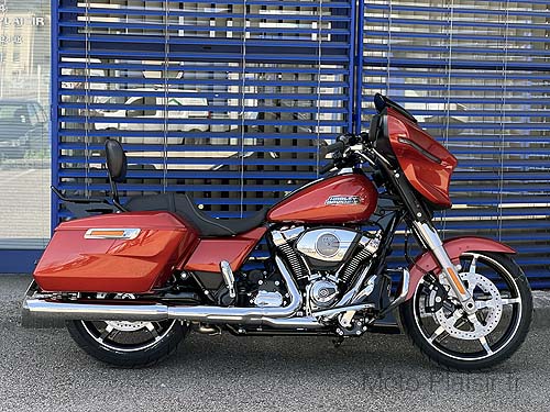 Harley Davidson HD Street Glide 117 Motorradvermietung Frankreich